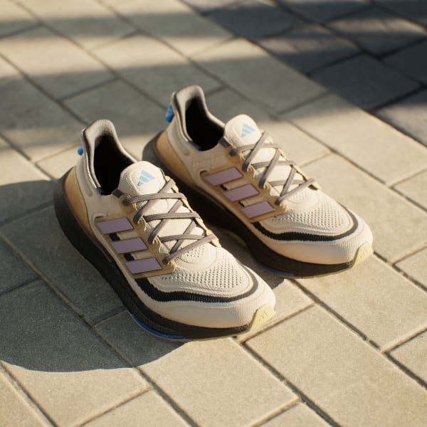 アディダス ウルトラブースト ライト / Ultraboost Light