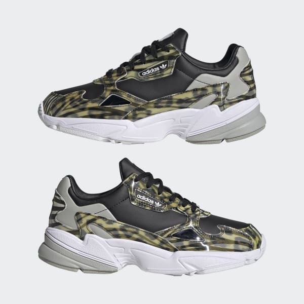 falcon pretas adidas