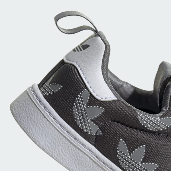 Superstar kids Grey deals