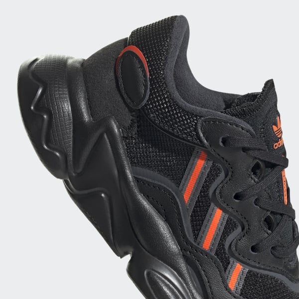 adidas OZWEEGO Shoes - Black | adidas Switzerland