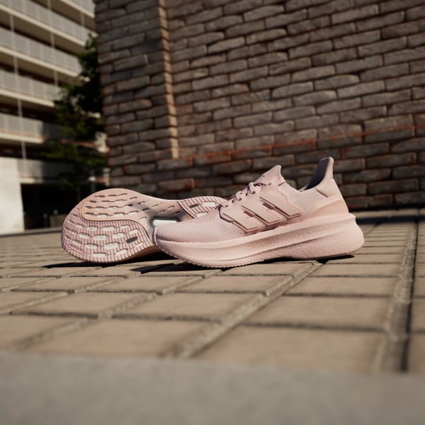 Ultra boost 5. pink hot sale