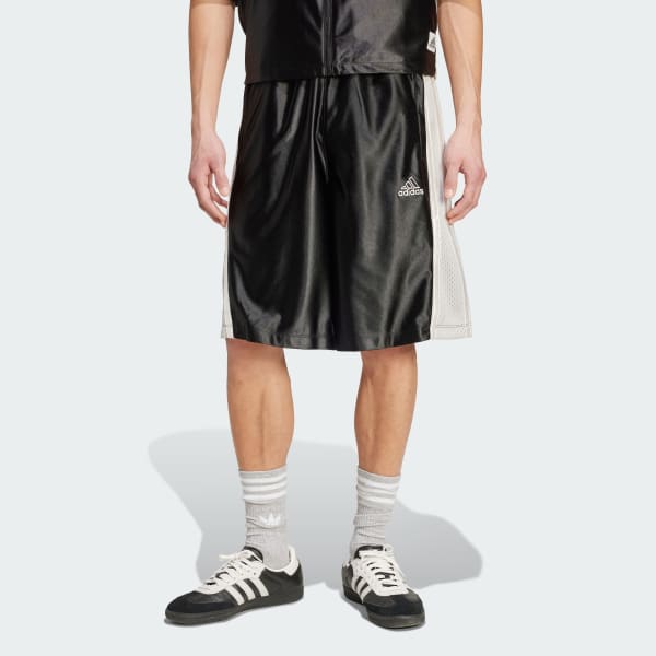 Svart Cutline Shorts