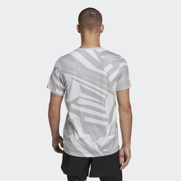 Grau Own the Run Seasonal T-Shirt