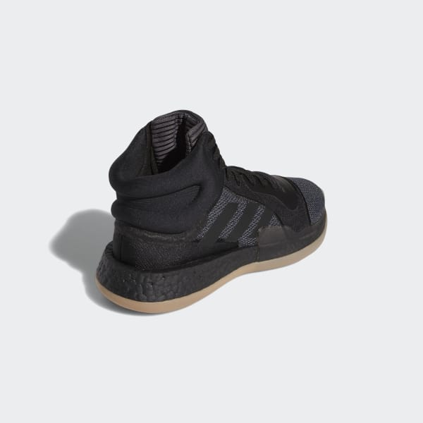 Bb9300 adidas deals