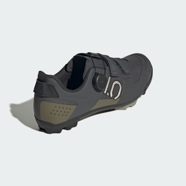 最新☆マウンテンバイクシューズFive Ten Kestrel BOA☆選択2色 adidas Five Ten Kestrel BOA Mountain Bike Shoes - Blue