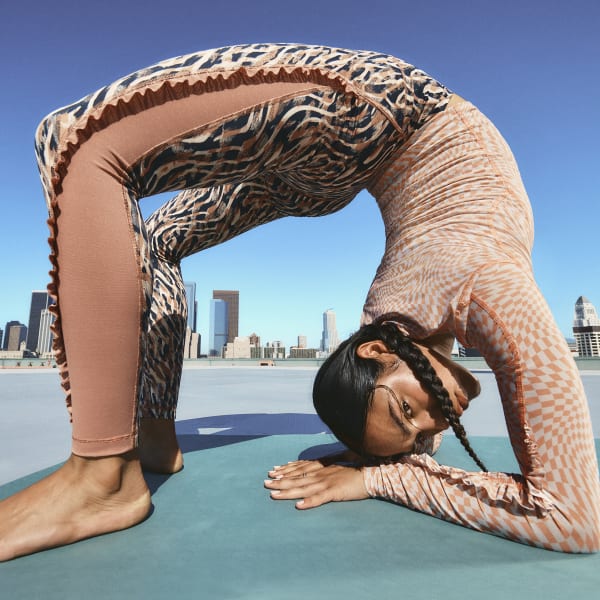 Beige Yoga Studio Clash Print 7/8 Leggings