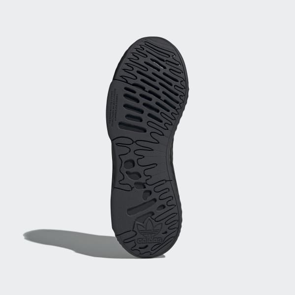 Negro Hi-Tail Shoes