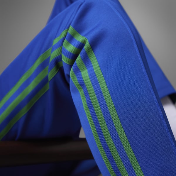 adidas adicolor Heritage Now Velour Pants - Green - IB2049