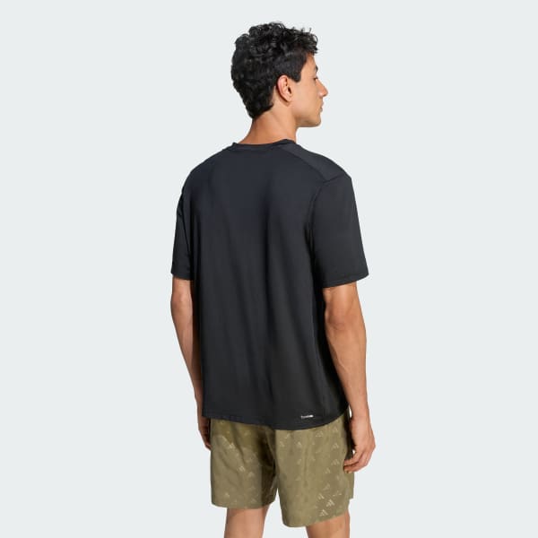 สีดำ เสื้อยืด WORKOUT ESSENTIALS FLEX