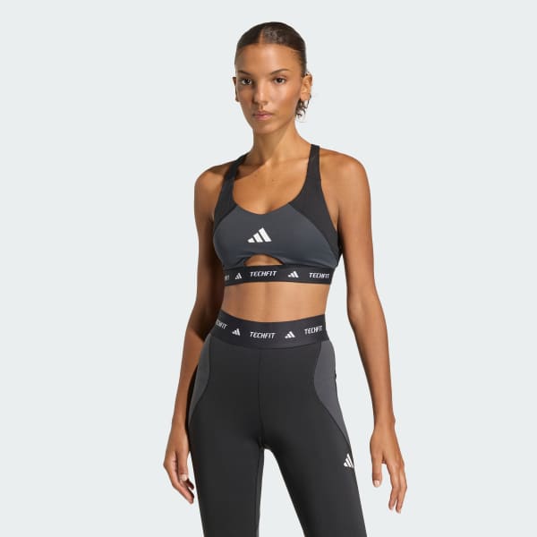 Negro Top deportivo de soporte medio TECHFIT Workout con Color Block