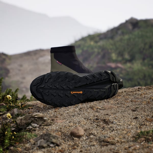 Grun Terrex Free Hiker 2 Cold.Rdy Wanderschuh