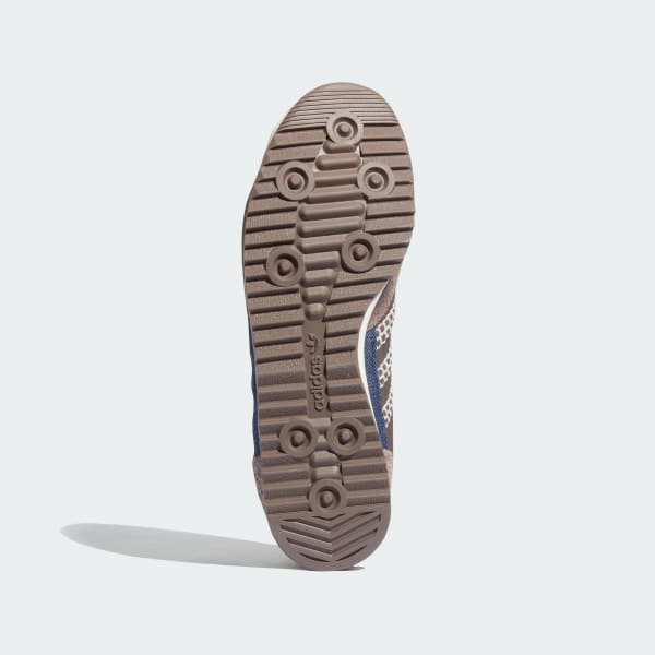 Cafe Tenis SL72 Música Regional