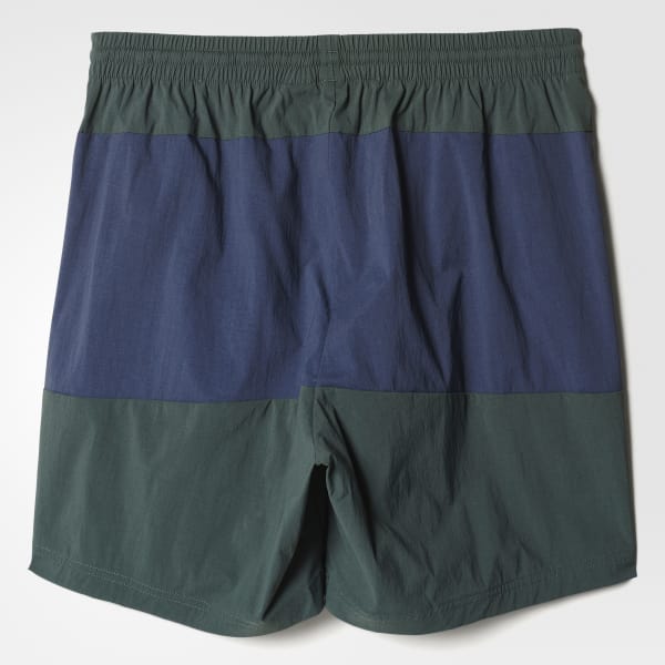 pantaloneta verde