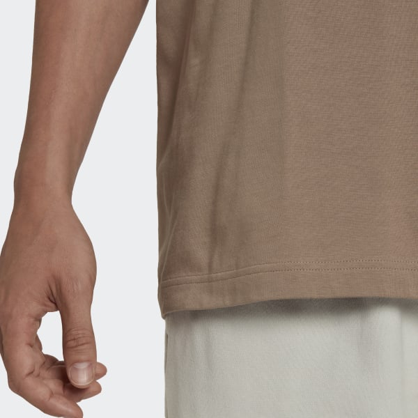 Castanho T-shirt Reveal Essentials