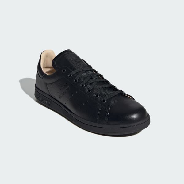 สีดำ รองเท้า Stan Smith Lux