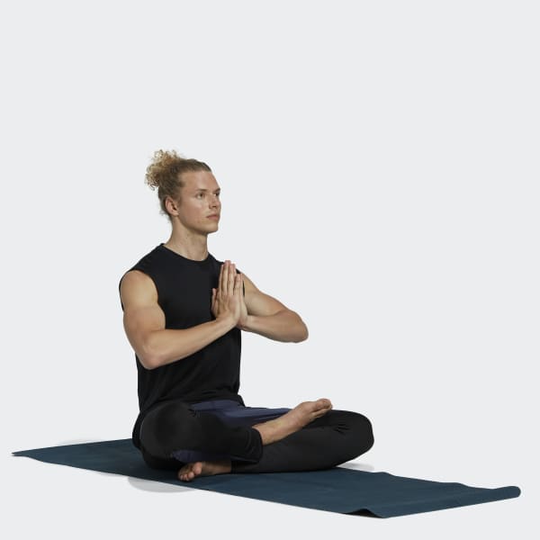 Black Yoga Sleeveless Tee