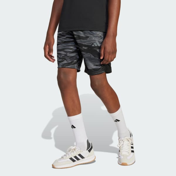 Schwarz Train Essentials Camo Print Kids Shorts