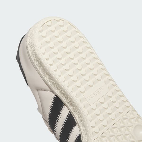 Adidas pharrell williams 42 top