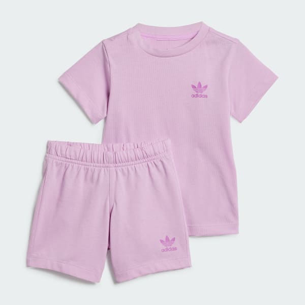 Morado Conjunto Shorts y Camiseta