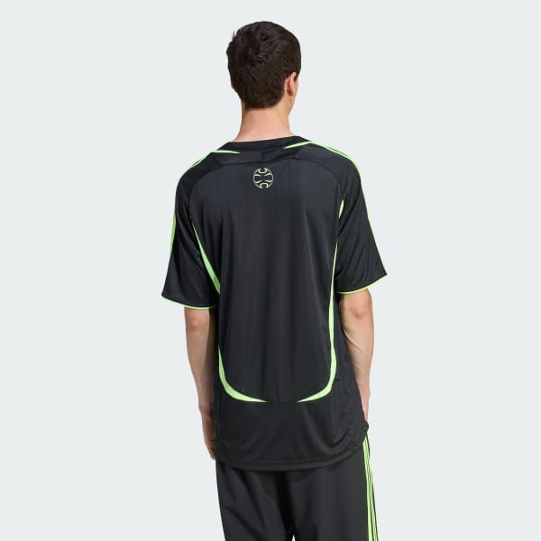 Black Teamgeist Adicolor Tee
