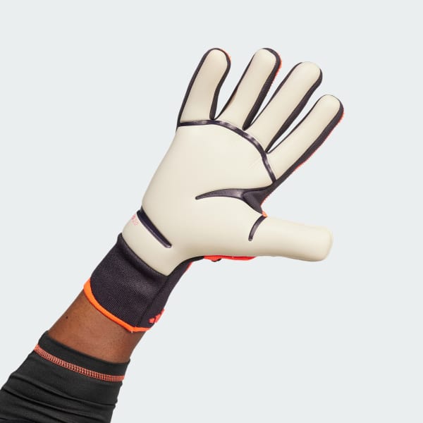 Pink Predator Pro Goalkeeper Gloves
