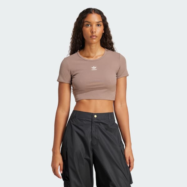 Essentials Ribbed Tee