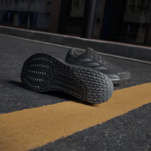 Zwart Supernova GORE-TEX Hardloopschoenen