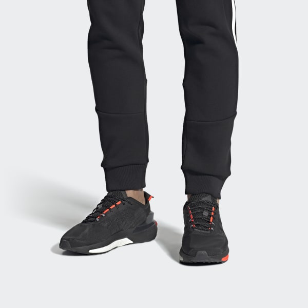 Negro Tenis Avery
