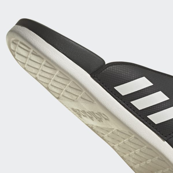 Tong adidas blanche on sale
