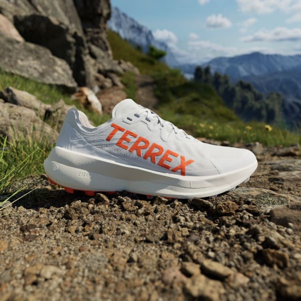 sedá Boty Terrex Agravic Speed Trail Running