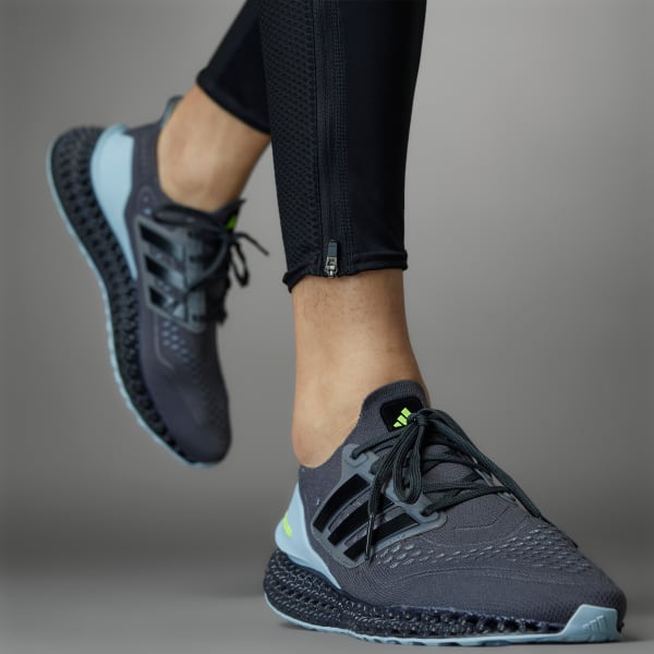 Whatever your running level, the adidas 4DFWD 3 is the ideal neutral  all-round shoe. Check out the #adidas collection in stores or…