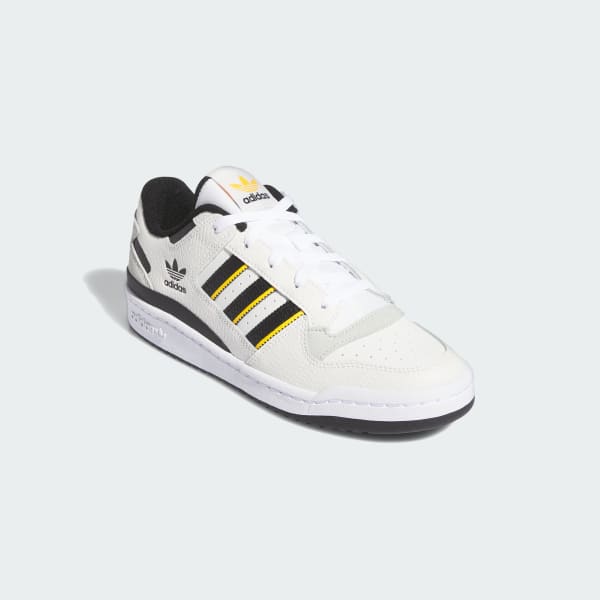 White Forum Low CL Shoes