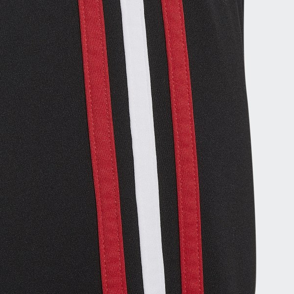 Black Manchester United 22/23 Away Shorts