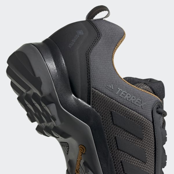 adidas TERREX AX3 GORE TEX Wanderschuh Grau | adidas adidas Jacke VRCT Primeknit Legend InkGrau | www