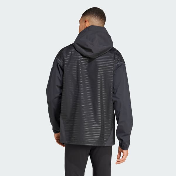 Svart Tiro 25 Pro Regnjacka