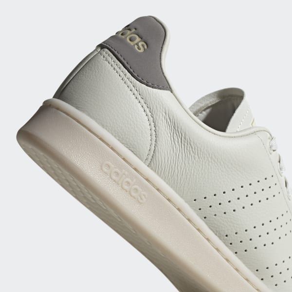 adidas advantage 42