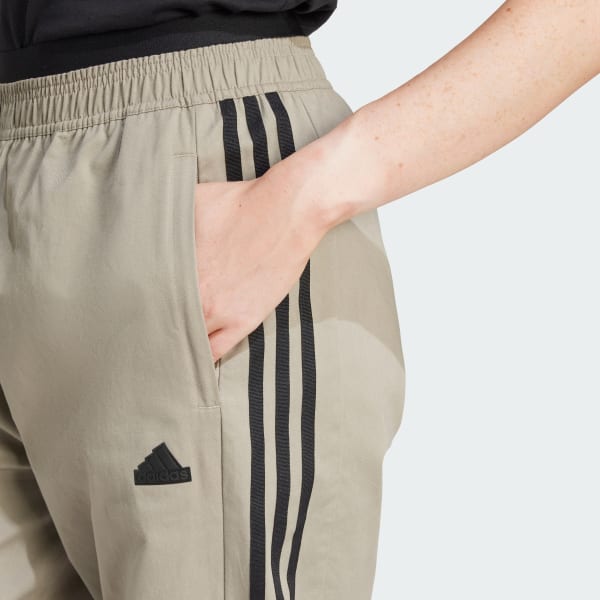 Adidas / Women's Tiro 7/8 High-Waisted Tracksuit Pants