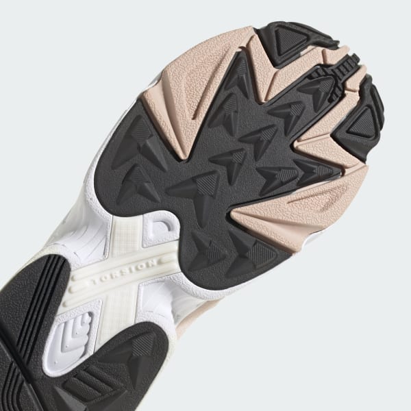 Outlet adidas falcon deals