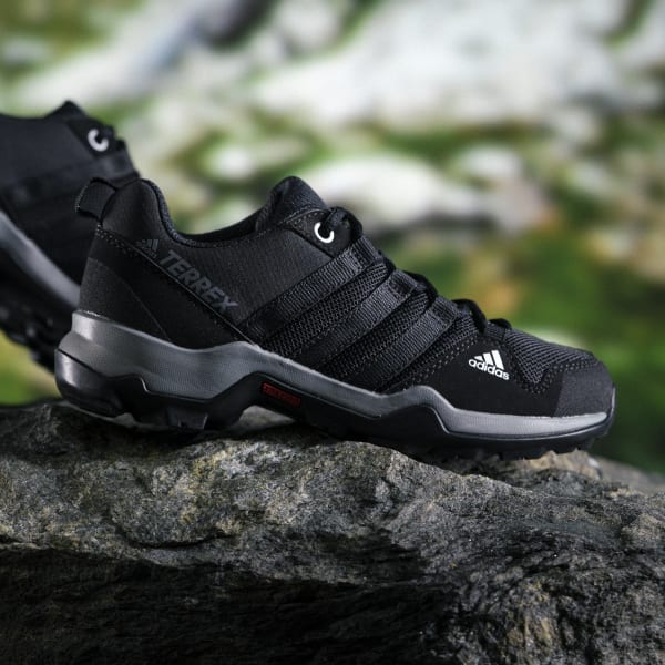 Black Terrex AX2R Hiking Shoes IJP73