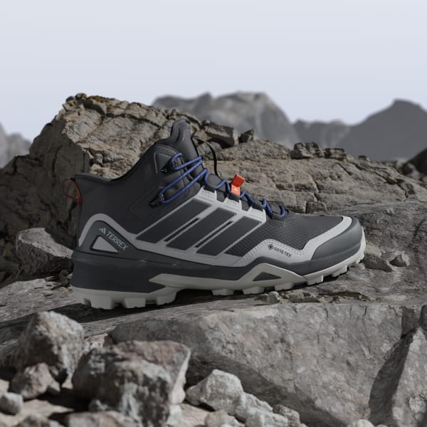 Black Terrex Skychaser Mid GORE-TEX Hiking Shoes