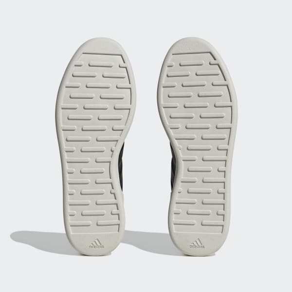 Negro Tenis Court Revival