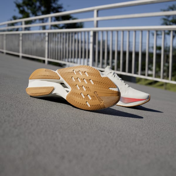 biela Tenisky Adizero Boston 12