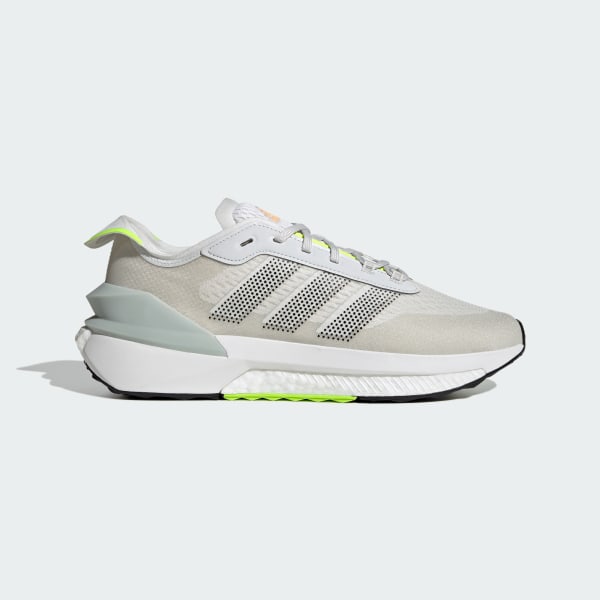 wit Avryn Schoenen