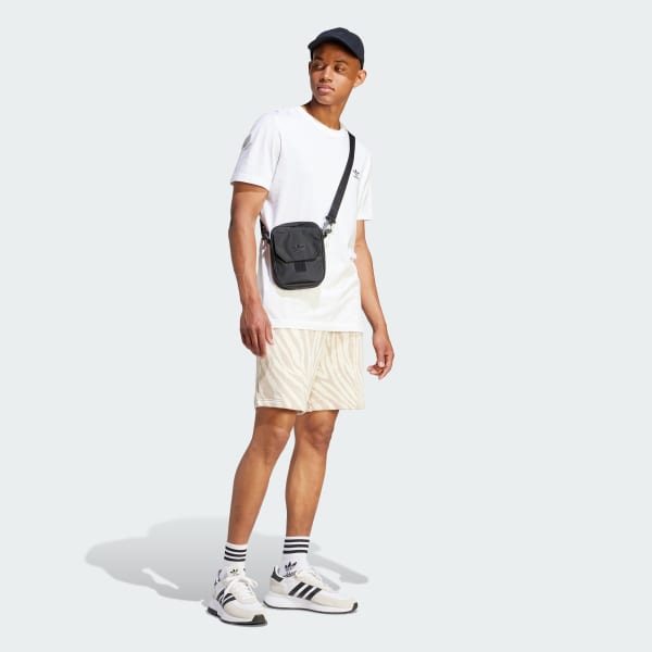 Schwarz Premium Essentials Dad Kappe