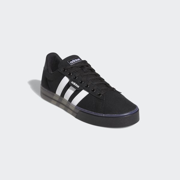 adidas donne des chaussures adidas donne des chaussures
