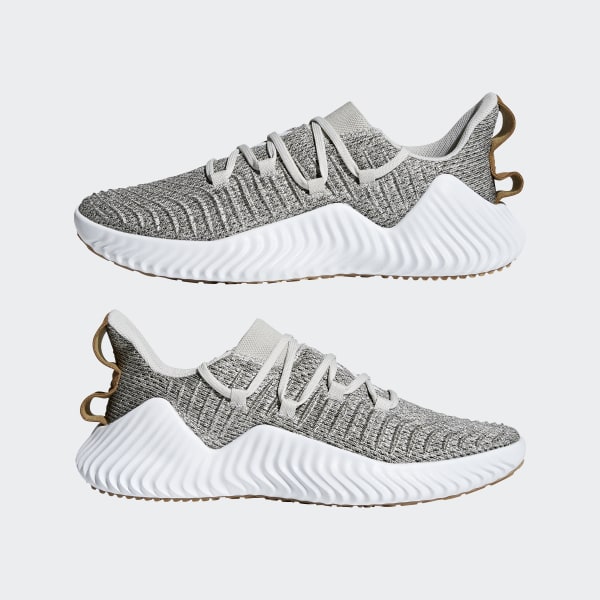 Adidas alphabounce traxion online