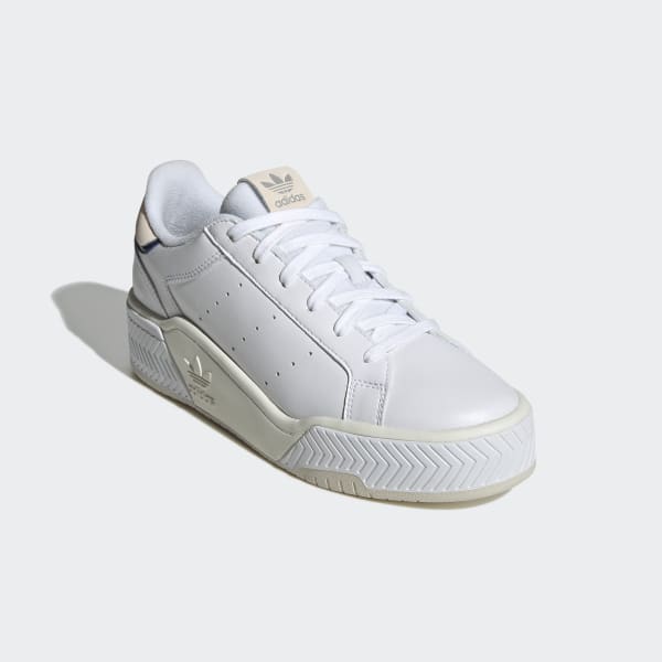 White Court Tourino Bold Shoes LJC69