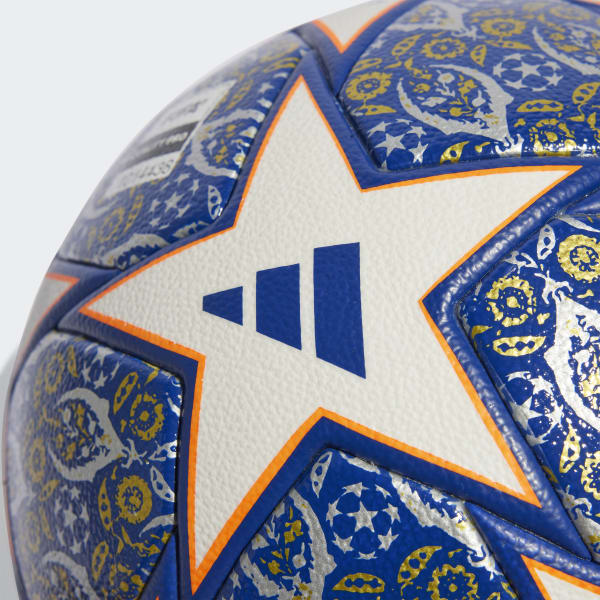 Blanc Ballon de compétition UCL Istanbul