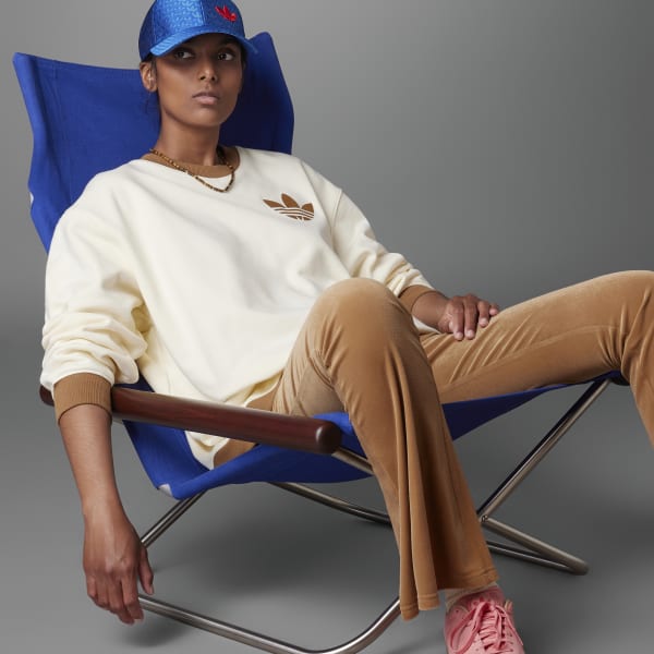 White 아디컬러 헤리티지 나우 스웨트셔츠