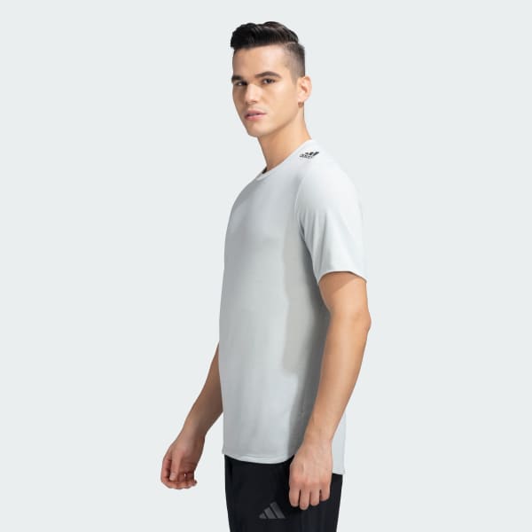 Grey M D4T TEE